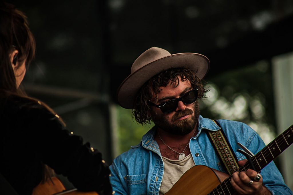 Angus & Julia Stone brings it at Parklife